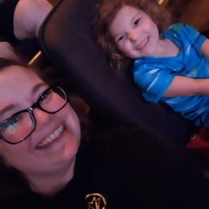 Meet your Posher, April